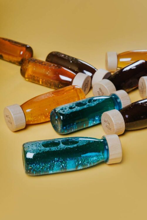 Botella sensorial cúrcuma, Petit Boum - Imagen 3